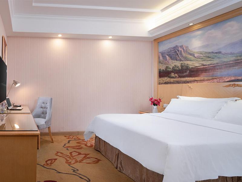 Vienna Hotel Guangzhou Panyu Huanan Country Garden Exteriör bild