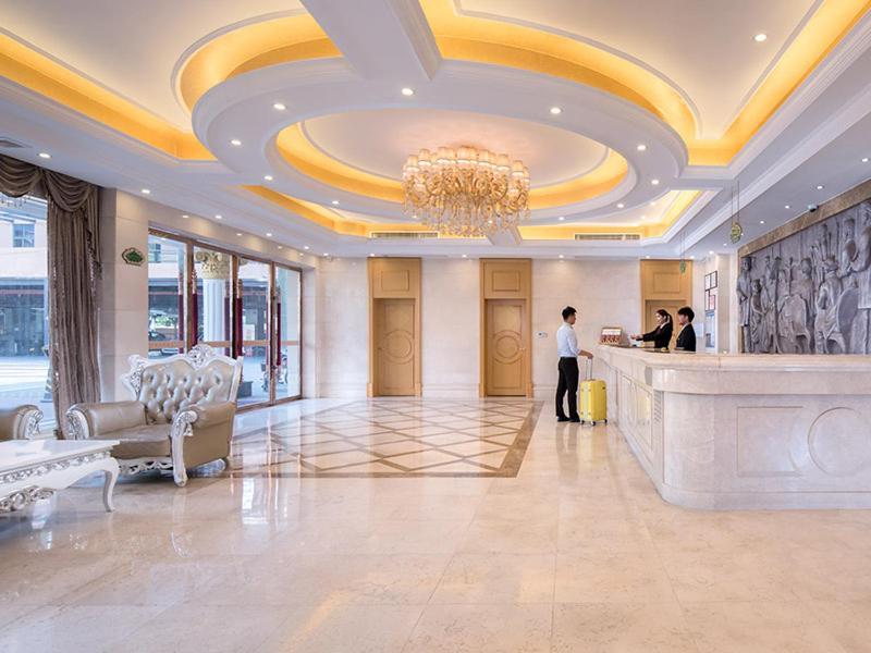 Vienna Hotel Guangzhou Panyu Huanan Country Garden Exteriör bild